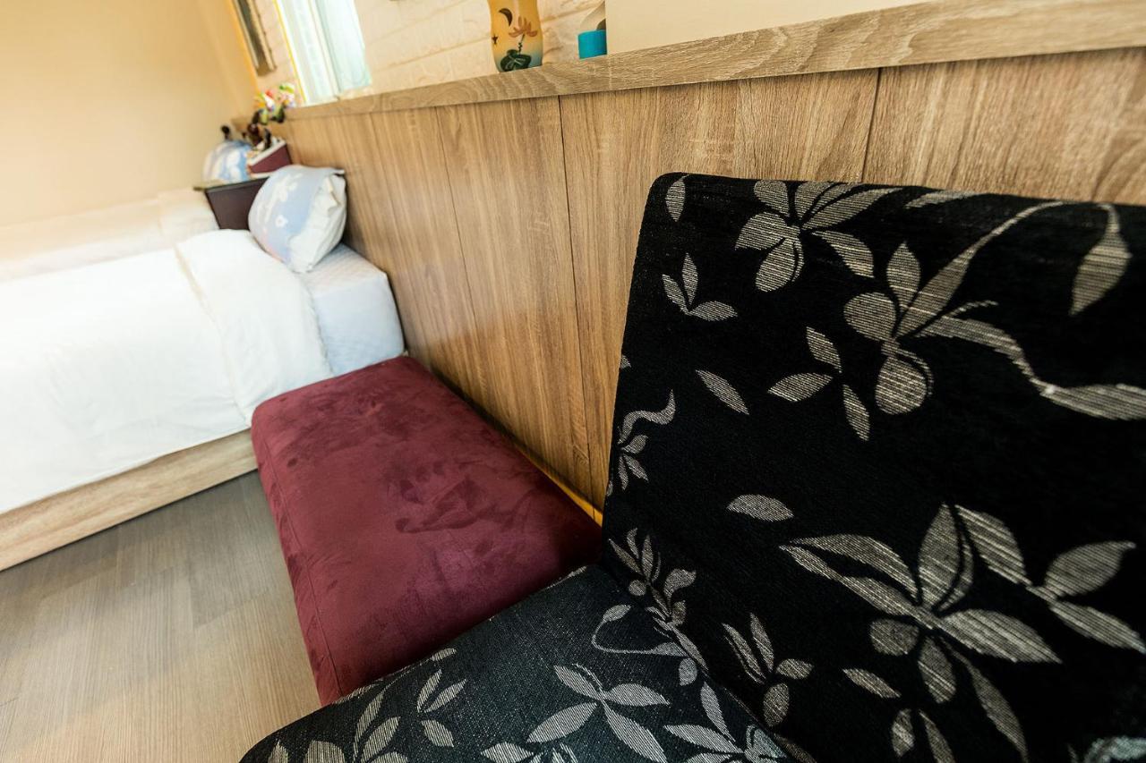 Yi Jing Bnb Hualien City Ngoại thất bức ảnh