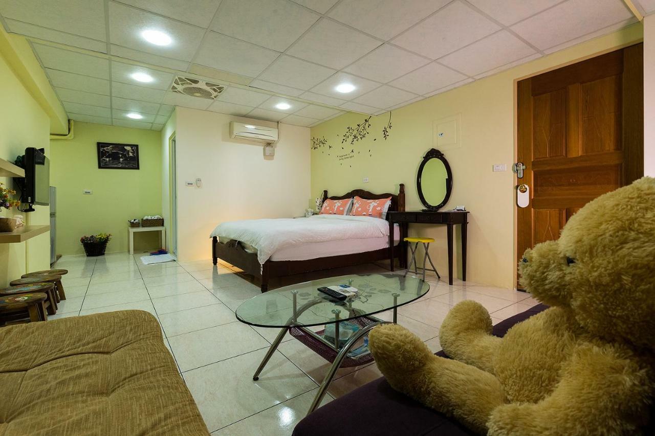 Yi Jing Bnb Hualien City Ngoại thất bức ảnh